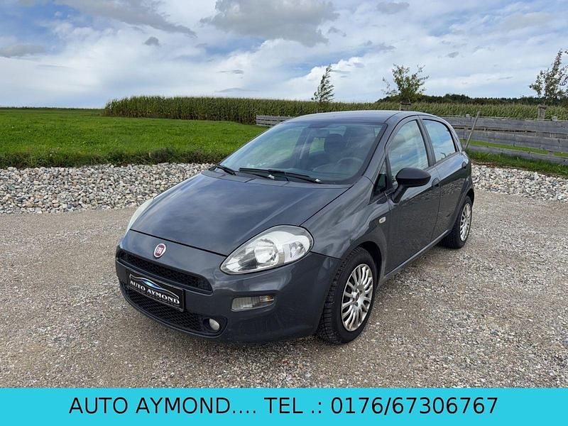 Grau Gebraucht 2015 Fiat Punto Kleinwagen | 1.900 € (Guter Preis) - Bild 1/4