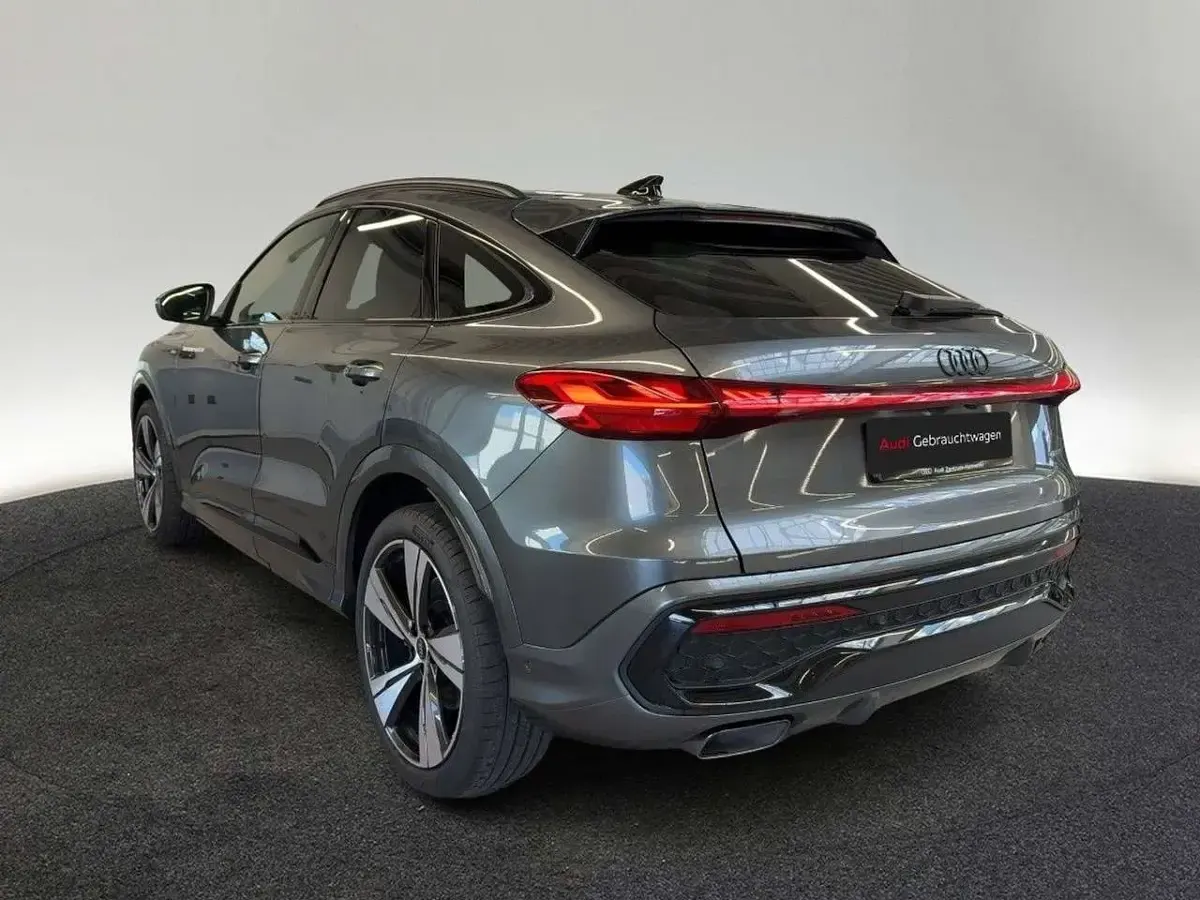 Gebraucht Audi Q5 S-Line 204 PS (150 kW) 2025 Daytonagrau perleffekt SUV