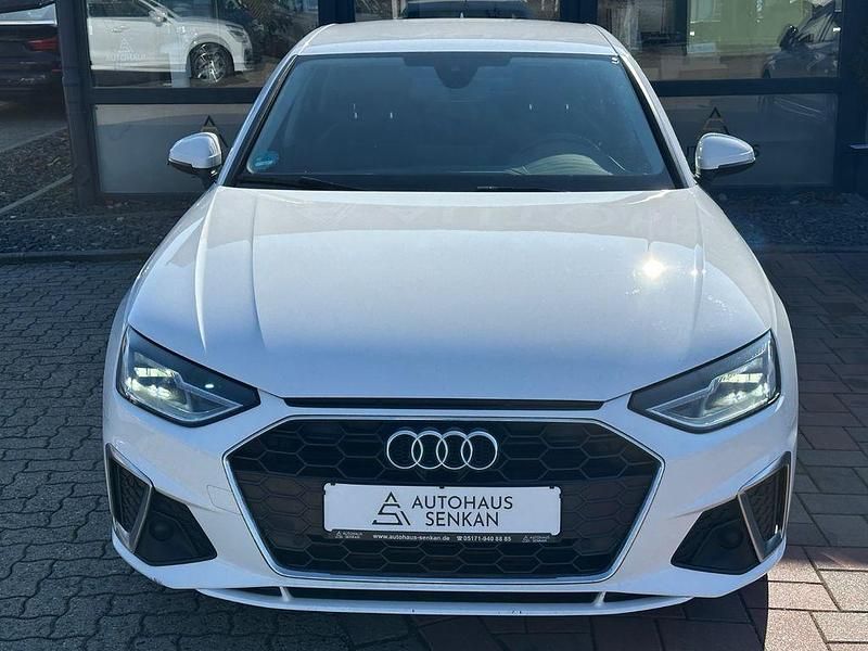 Gebraucht Audi A4 S-Line 190 PS (139 kW) 2020 Weiß Limousine