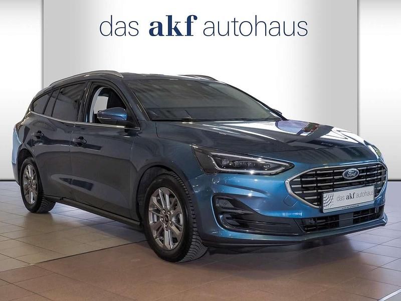 Gebraucht Ford Focus Titanium X 116 PS (85 kW) 2023 Chromablau metallic Kombi