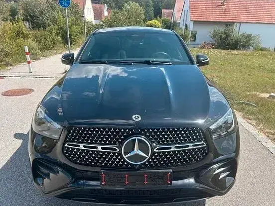 Gebraucht Mercedes GLE400 AMG Line Premium Plus 252 PS (185 kW) 2025 Schwarz SUV
