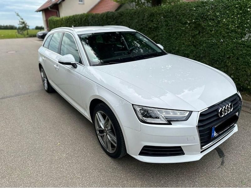 Gebraucht Audi A4 Attraction 190 PS (139 kW) 2016 Weiß Kombi