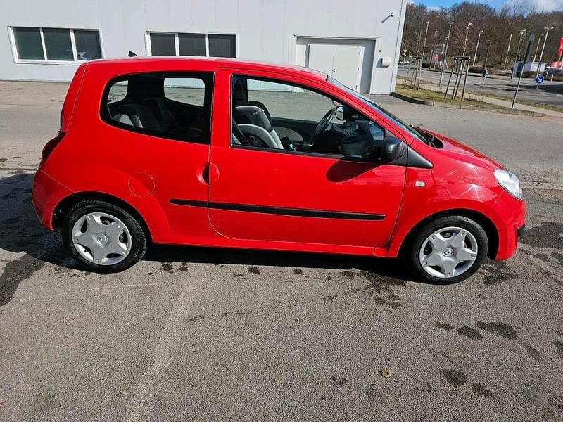 Gebraucht Renault Twingo 58 PS (42 kW) 2010 Rot Kleinwagen