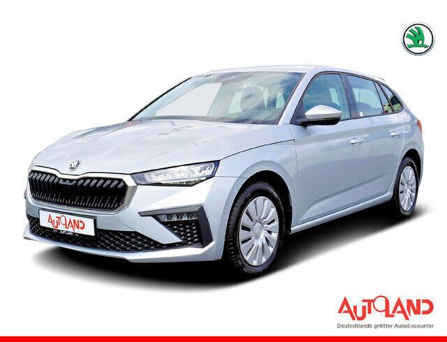 Silber Gebraucht 2024 Skoda Scala Essence Kleinwagen | 22.950 € (Fairer Preis) - Bild 1/4