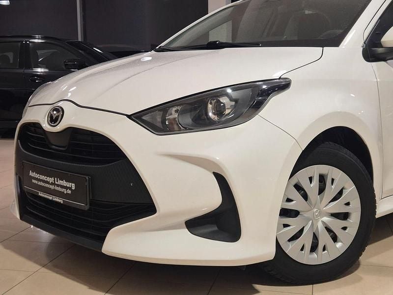 Second-hand Mazda 2 116 CP (85 kW) 2023 Alb Hatchback