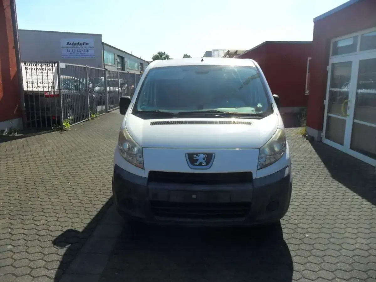 Gebraucht Peugeot Expert 90 PS (66 kW) 2009 Lack weiss banquise Van