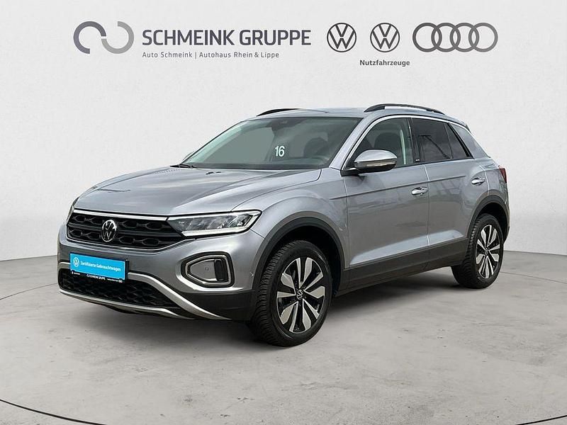 Pyritsilber metallic Gebraucht 2024 VW T-Roc Move SUV | 28.880 € (Fairer Preis) - Bild 1/4