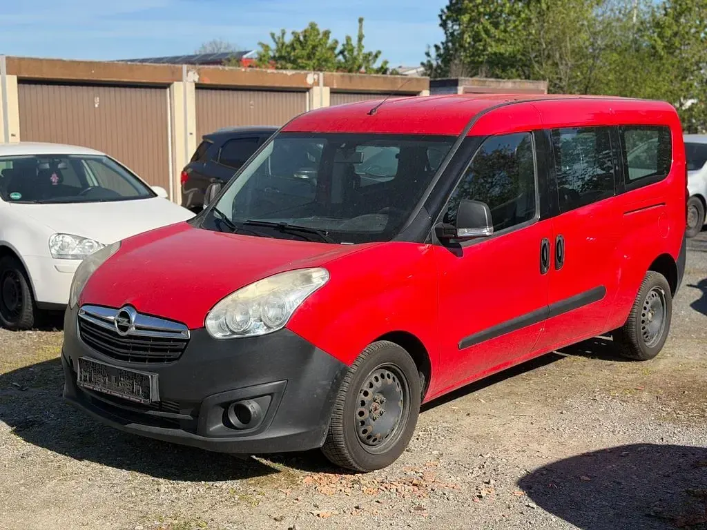 Occasion Opel Combo Selection 105 ch (77 kW) 2016 Rouge Monospace