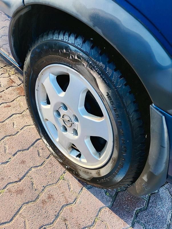 Gebraucht Opel Zafira 125 PS (91 kW) 2002 Blau Van / Kleinbus