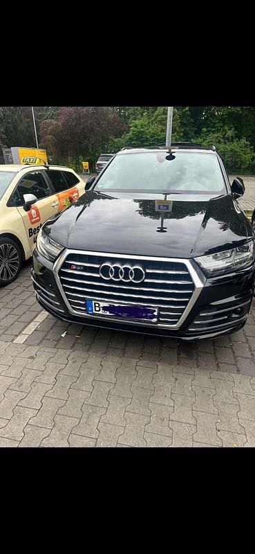 Schwarz Gebraucht 2016 Audi Q7 S-Line SUV | 26.000 € - Bild 1/4