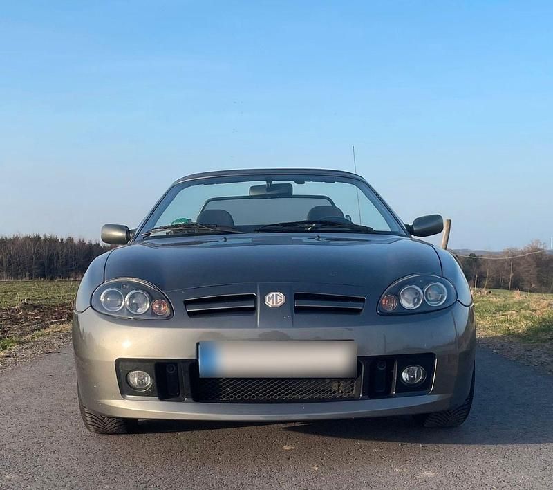 Gebraucht MG TF 136 PS (100 kW) 2003 Silber Cabrio