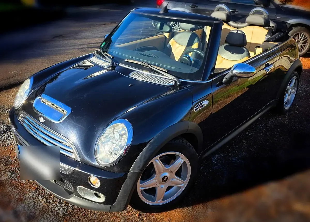 Usata Mini Cooper S Cabriolet 170 CV (125 kW) 2006 Nero Cabrio