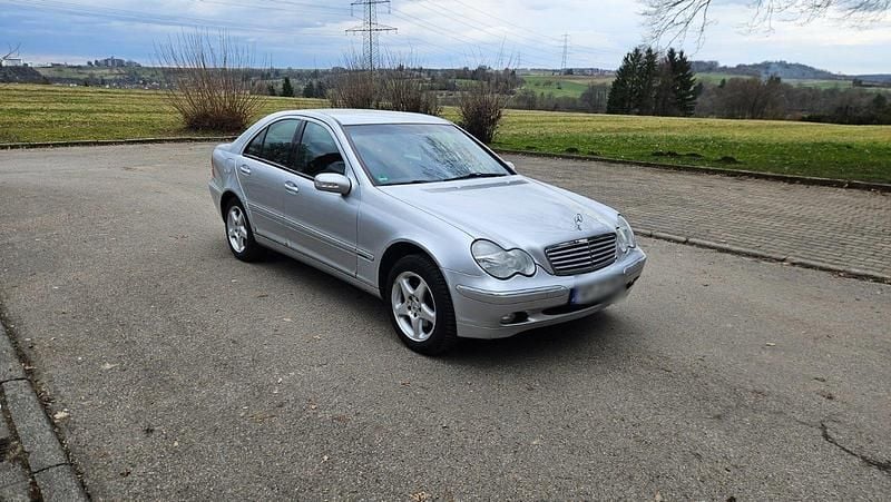 Gebraucht Mercedes C240 170 PS (125 kW) 2002 Silber Limousine