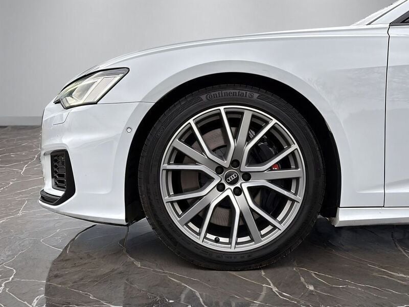 Gebraucht Audi S6 Ambiente 344 PS (253 kW) 2022 Gletscherweiß metallic Kombi