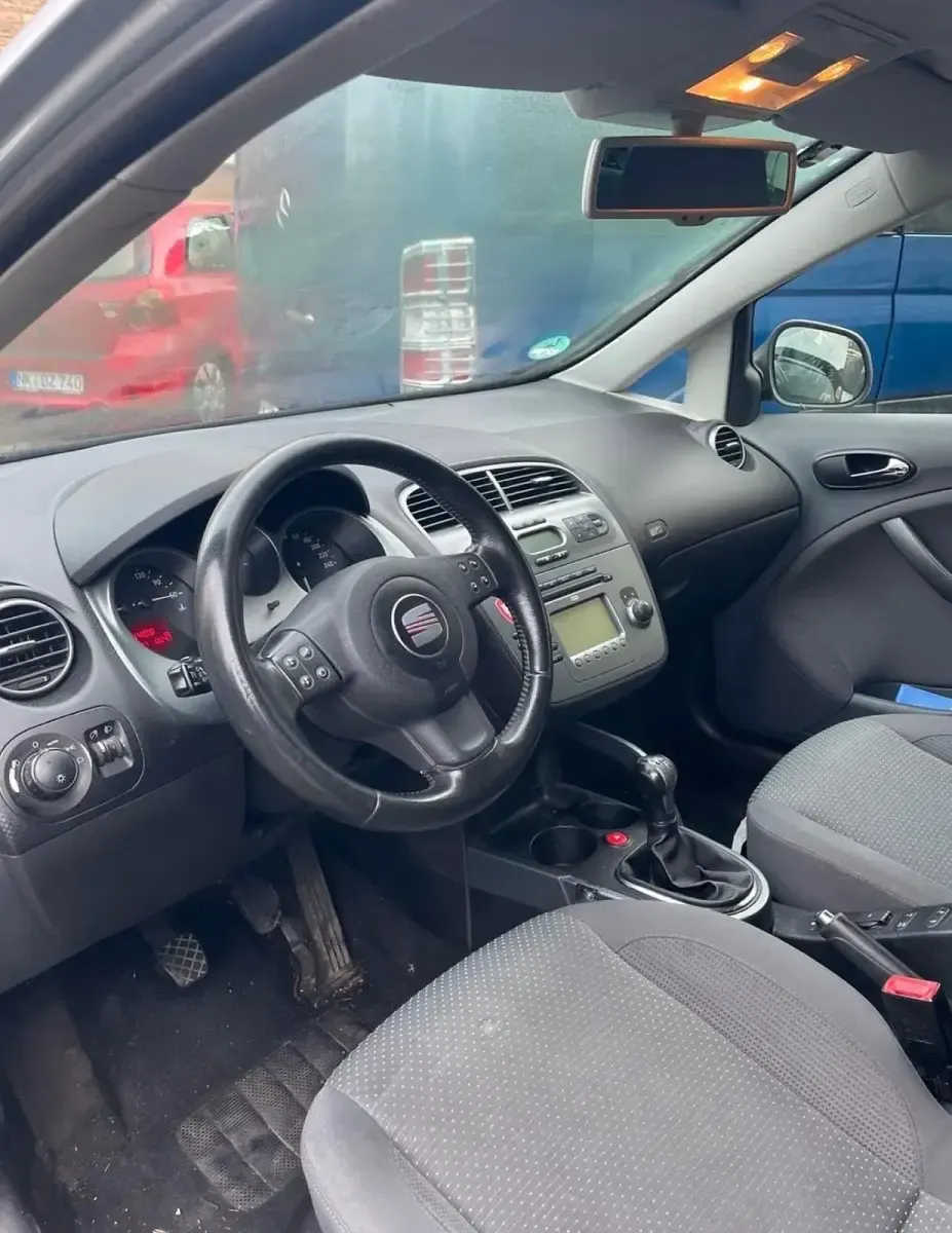 Second-hand Seat Altea 105 CP (77 kW) 2007 Argintiu SUV
