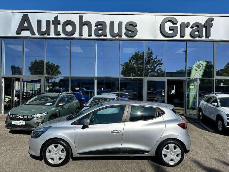 Gebraucht Renault Clio IV Dynamique 73 PS (53 kW) 2014 Platingrau Kleinwagen