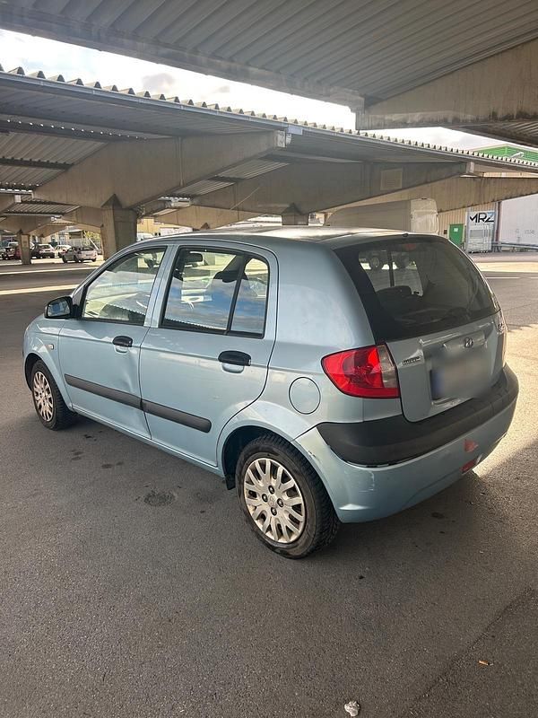 Blau Gebraucht 2008 Hyundai Getz Kleinwagen | 499 € (Superpreis) - Bild 1/4