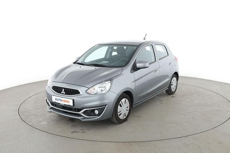 Grau Gebraucht 2019 Mitsubishi Space Star Diamant Edition Limousine | 8.510 € (Fairer Preis) - Bild 1/3