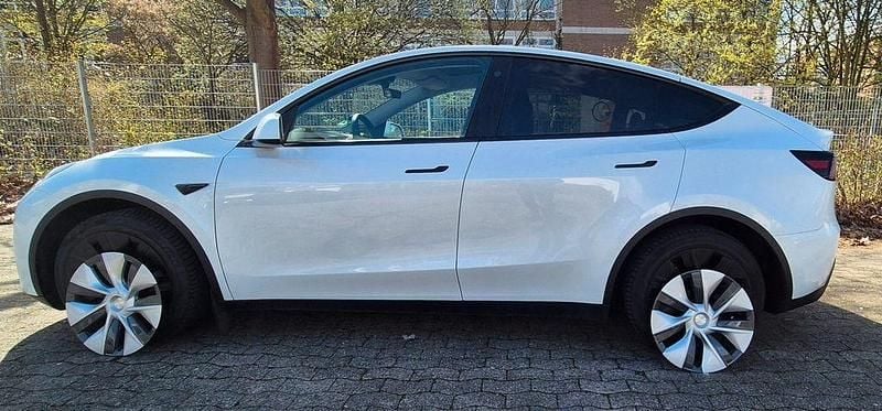 Gebraucht Tesla Model Y 219 kW (299 PS) 2023 Weiß SUV