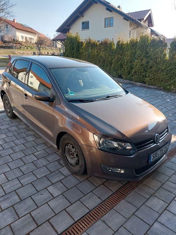 Gebraucht VW Polo 90 PS (66 kW) 2013 Braun Kleinwagen
