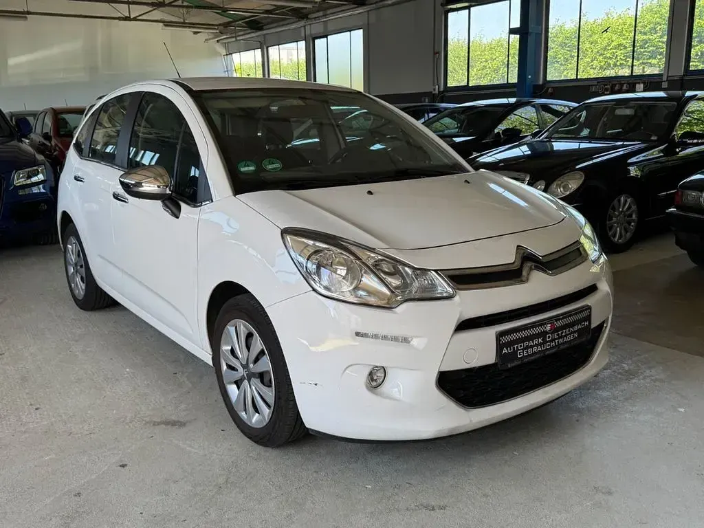 Gebraucht Citroën C3 SELECTION 68 PS (50 kW) 2013 Weiß Limousine