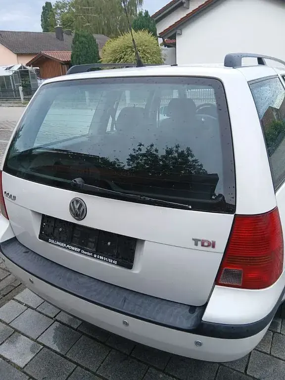 Gebraucht VW Golf IV Basis 101 PS (74 kW) 2000 Weiß Kombi
