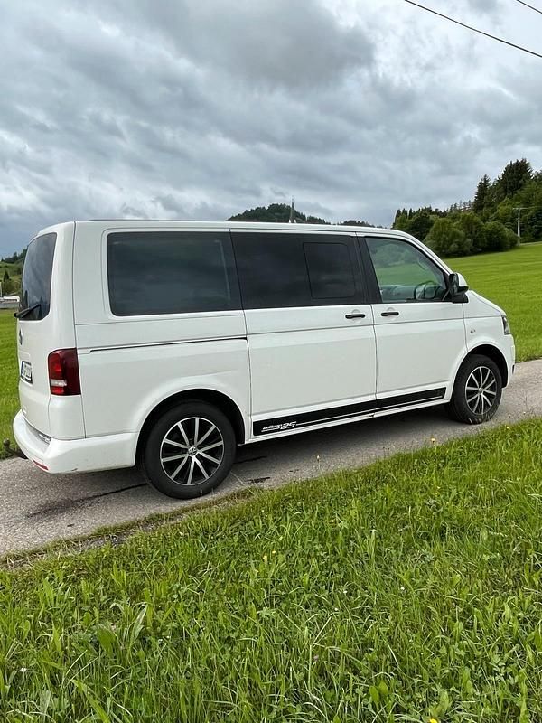 Weiß Gebraucht 2014 VW T5 Edition Van | 16.000 € (Superpreis) - Bild 1/4