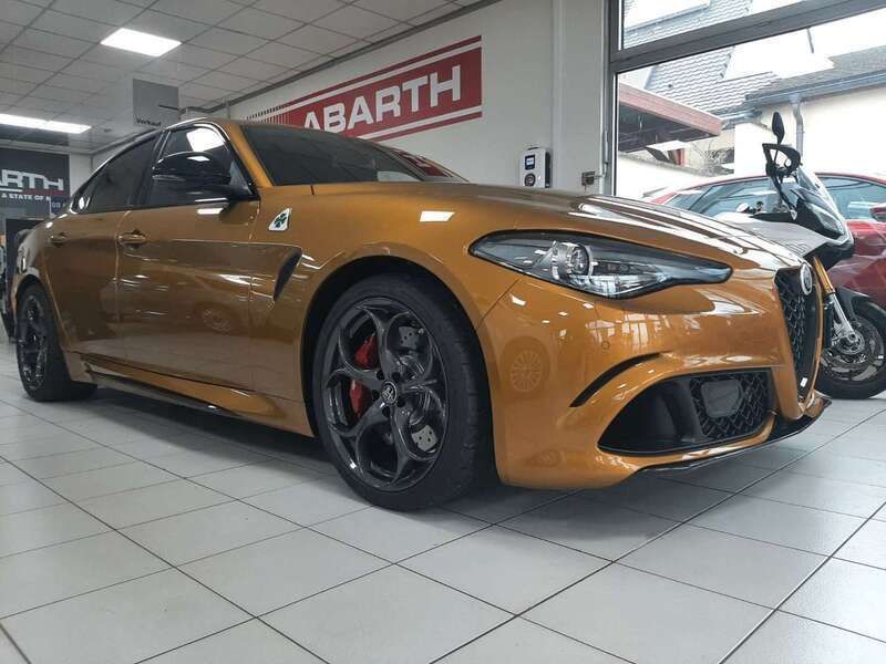 Ocra lipari Gebraucht 2023 Alfa Romeo Giulia Quadrifoglio Limousine | 77.770 € - Bild 1/4