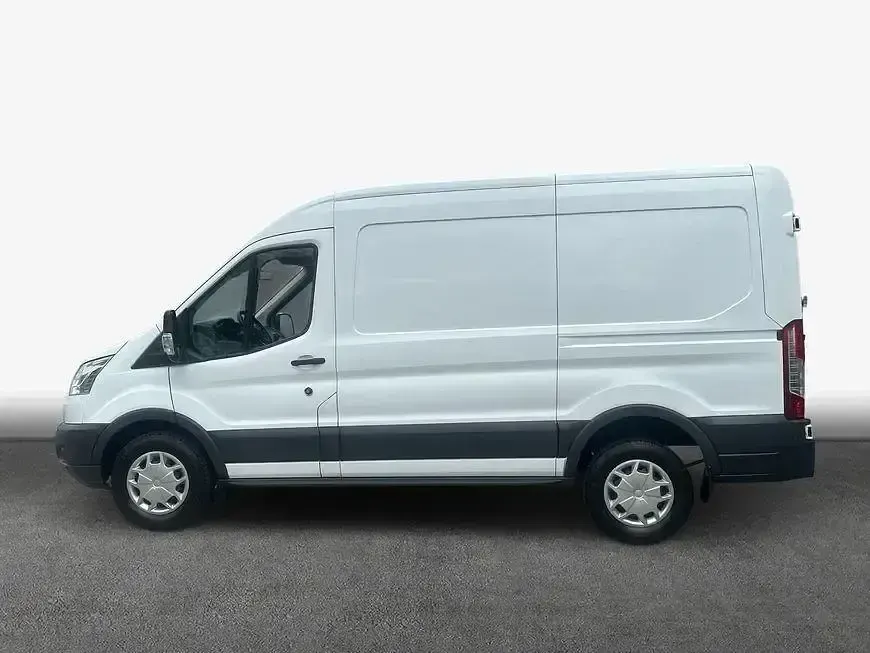 Gebraucht Ford Transit Trend 131 PS (96 kW) 2020 Weiß Pickup