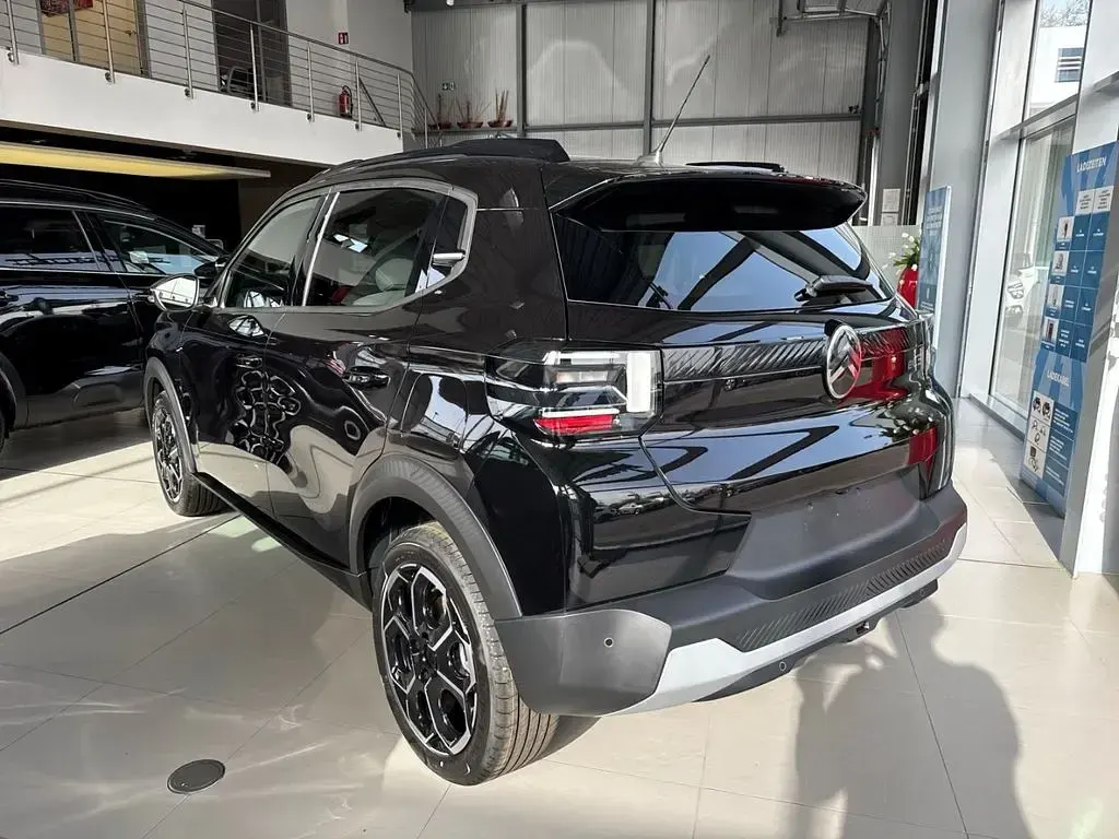 Neu Citroën e-C3 83 kW (113 PS) 2026 Schwarz Limousine