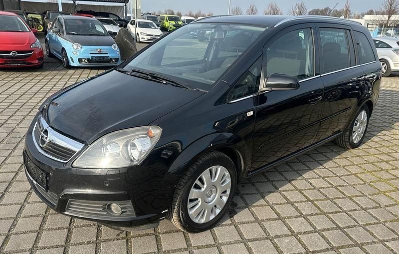 Schwarz Gebraucht 2007 Opel Zafira Edition Van / Kleinbus | 2.999 € (Fairer Preis) - Bild 1/4