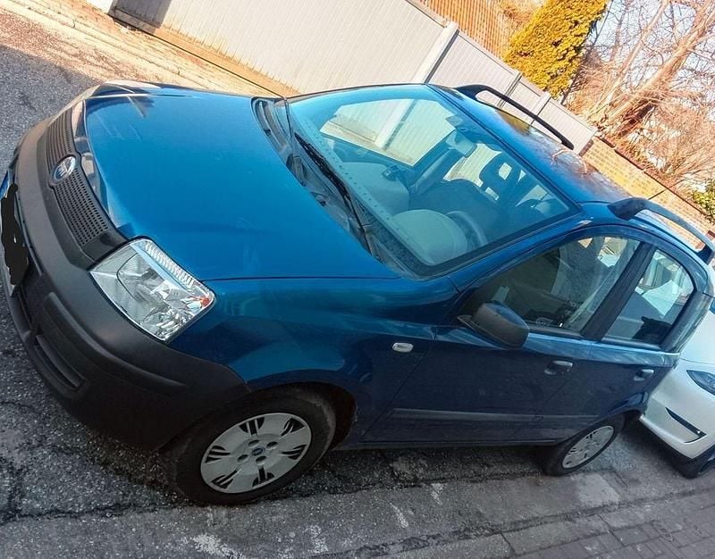 Gebraucht Fiat Panda 54 PS (39 kW) 2004 Blau Kleinwagen