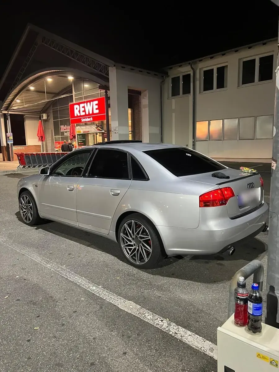 Gebraucht Audi A4 200 PS (147 kW) 2007 Grau Limousine