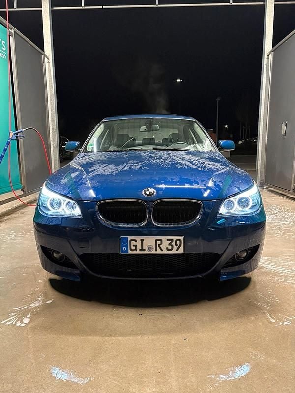 Gebraucht BMW 520 170 PS (125 kW) 2003 Blau Limousine