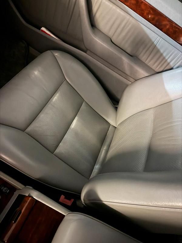 Gebraucht Mercedes E300 220 PS (161 kW) 1993 Schwarz Cabrio