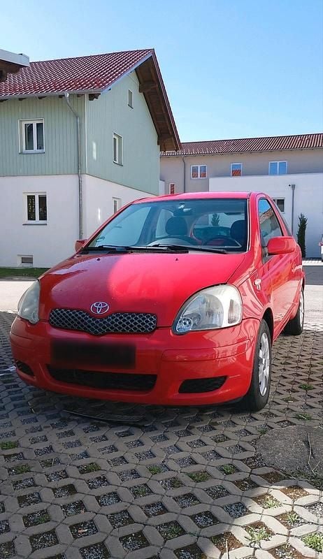 Gebraucht Toyota Yaris 65 PS (47 kW) 2003 Rot Kleinwagen