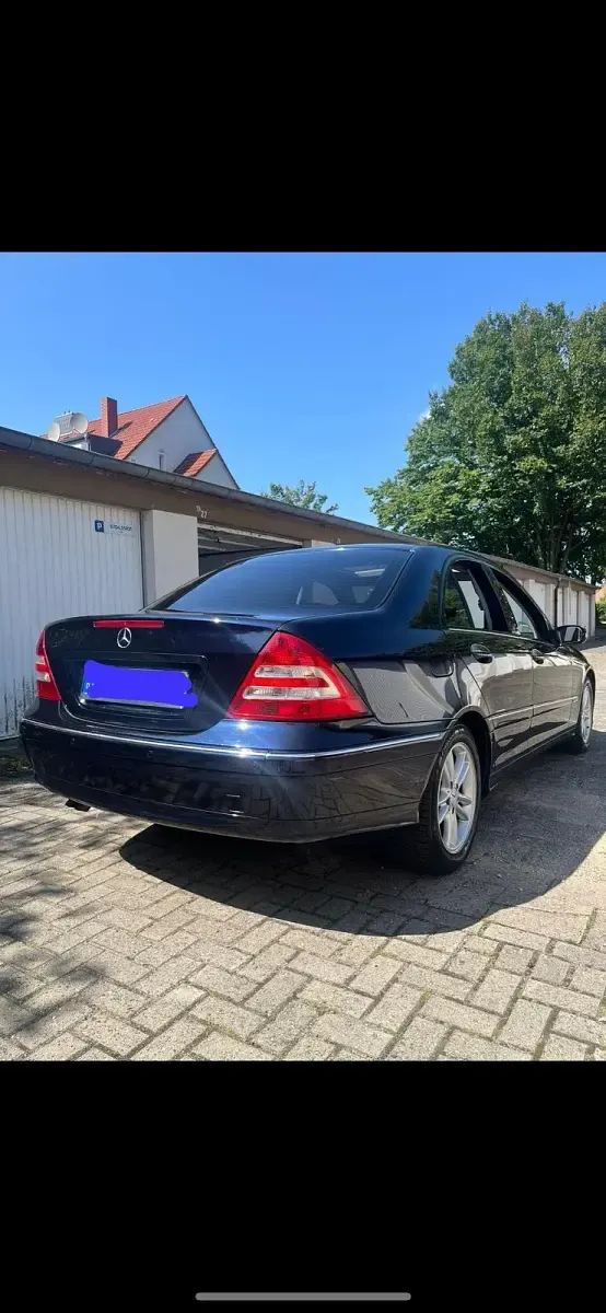 Gebraucht Mercedes C180 143 PS (105 kW) 2005 Limousine