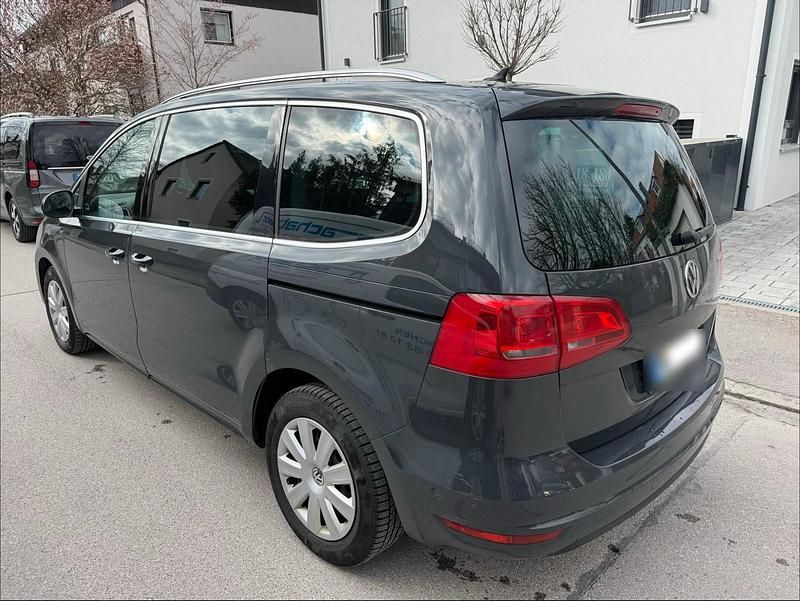 Gebraucht VW Sharan 150 PS (110 kW) 2013 Grau Van / Kleinbus