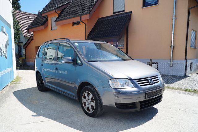 Grau Gebraucht 2006 VW Touran Conceptline Van / Kleinbus | 2.290 € (Guter Preis) - Bild 1/4