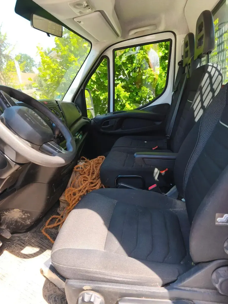 Gebraucht Iveco Daily 160 PS (117 kW) 2022 Weiß
