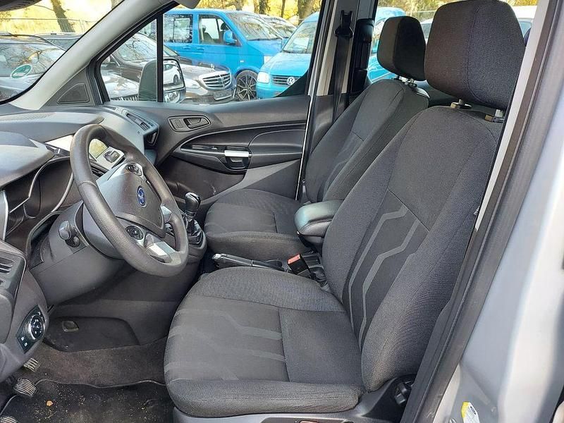 Używany Ford Transit Connect Trend 101 KM (74 kW) 2018 Srebrny Minivan