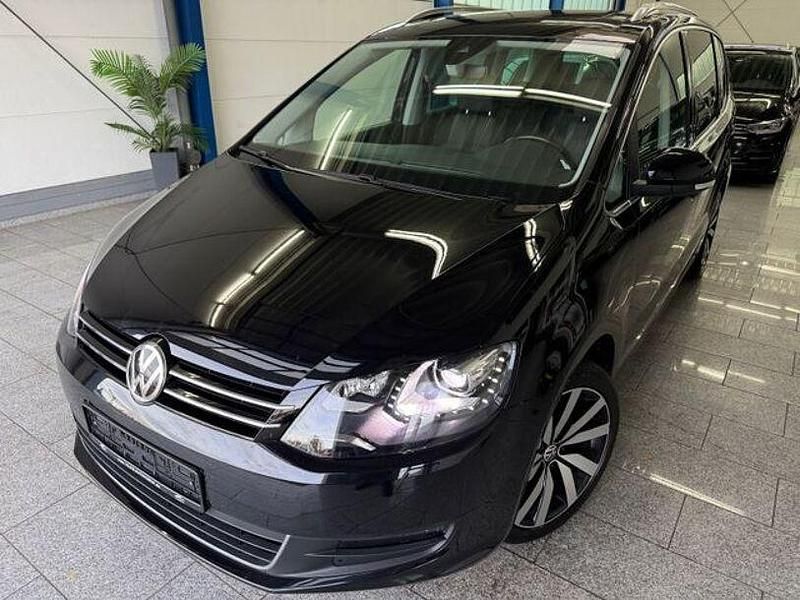 Schwarz Gebraucht 2016 VW Sharan Van / Kleinbus | 21.390 € (Etwas zu teuer) - Bild 1/4