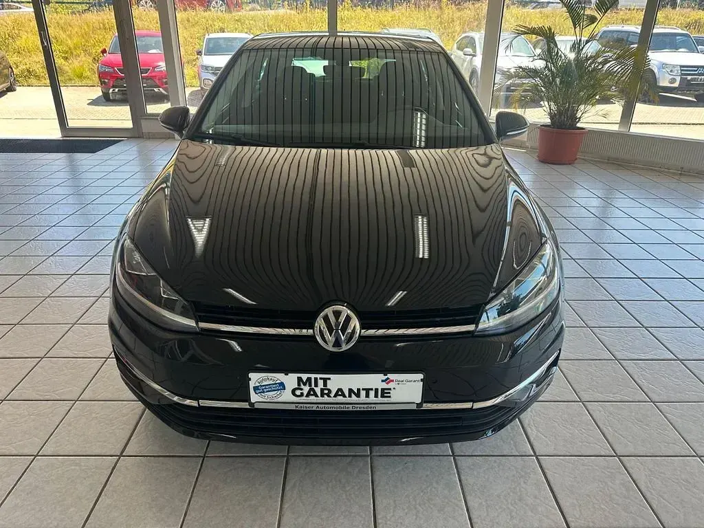Gebraucht VW Golf VII Sound 150 PS (110 kW) 2018 Schwarz Limousine