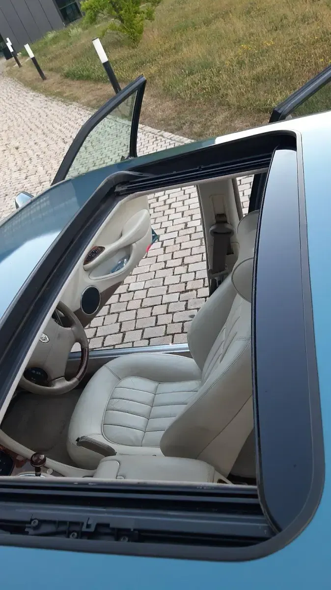 Gebraucht Jaguar XJ 285 PS (209 kW) 1998 Andere farben Limousine