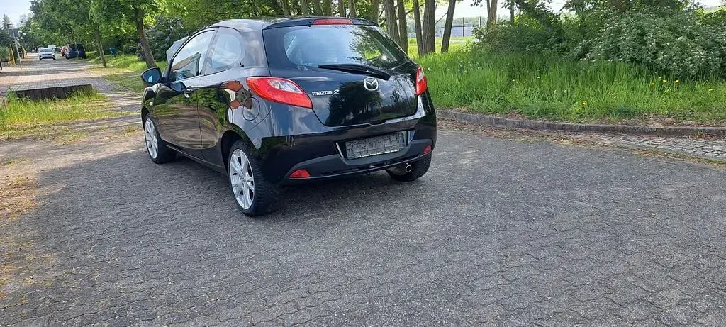 Usata Mazda 2 Inclusive 86 CV (63 kW) 2008 Nero Utilitaria