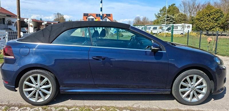 Gebraucht VW Golf 125 PS (91 kW) 2017 Blau Cabrio