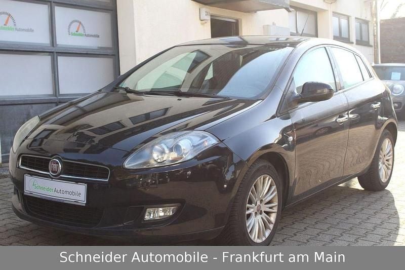Gebraucht Fiat Bravo 90 PS (66 kW) 2011 Colore esterno (nero etna) (metallic) Kleinwagen