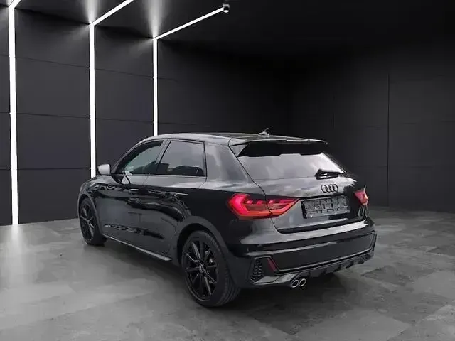 Gebraucht Audi A1 S-Line 207 PS (152 kW) 2021 Andere SUV