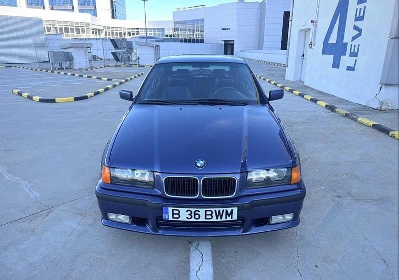 Blau Gebraucht 1996 BMW 318 Compact M Sport Kleinwagen | 15.800 € - Bild 1/4