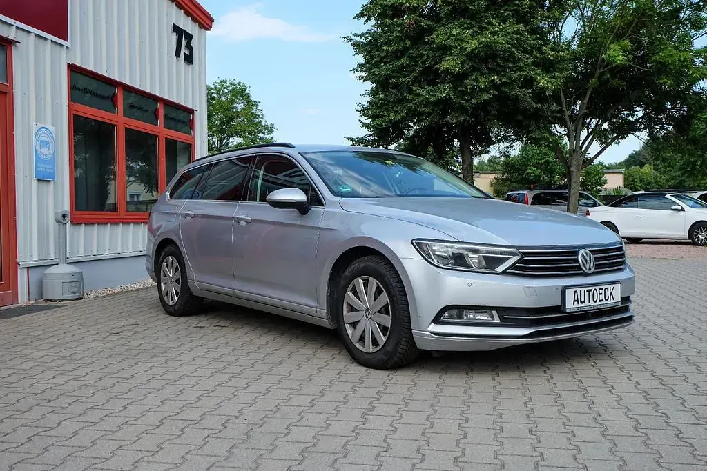 Gebraucht VW Passat Comfortline 150 PS (110 kW) 2015 Silber Kombi